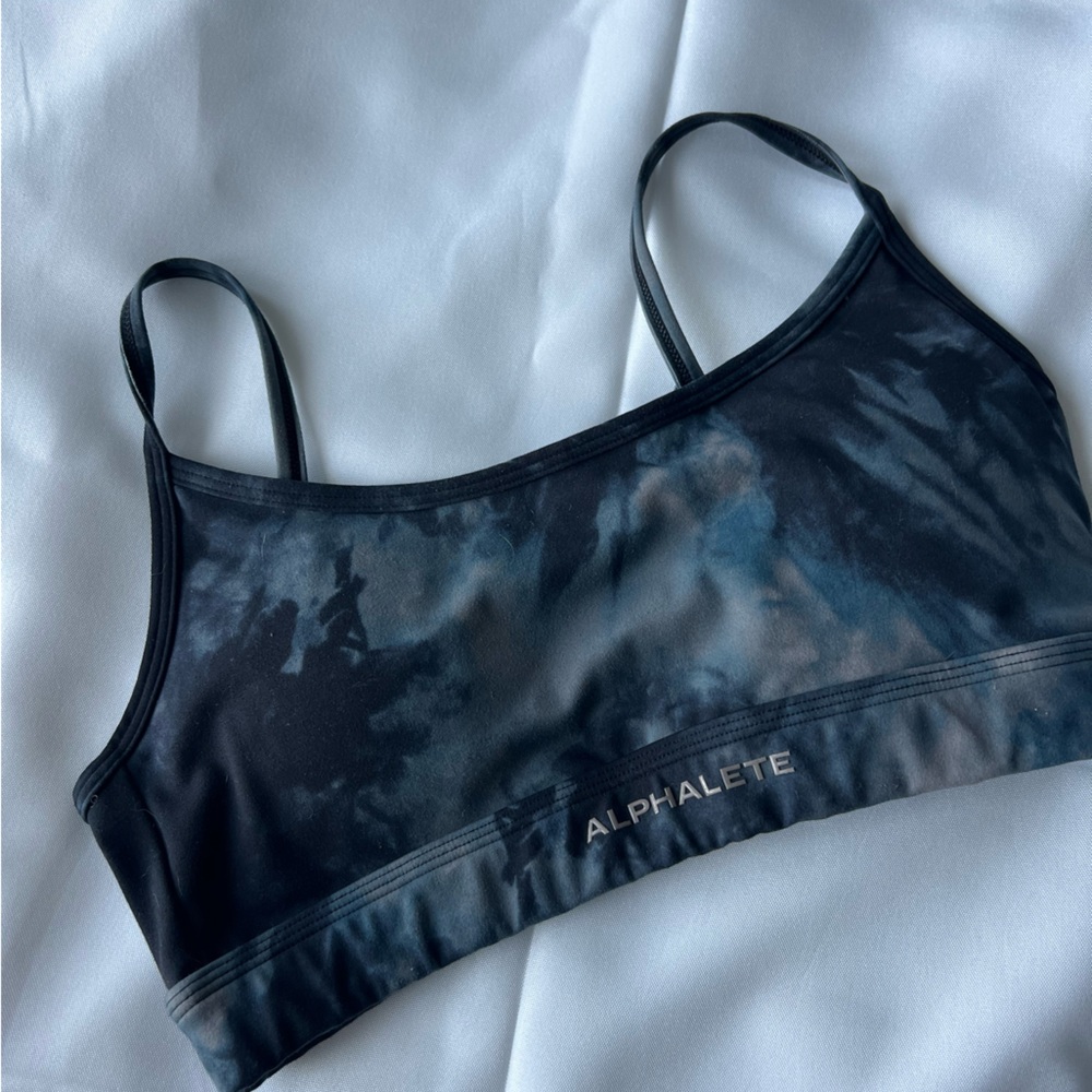 Alphalete tie for sports top